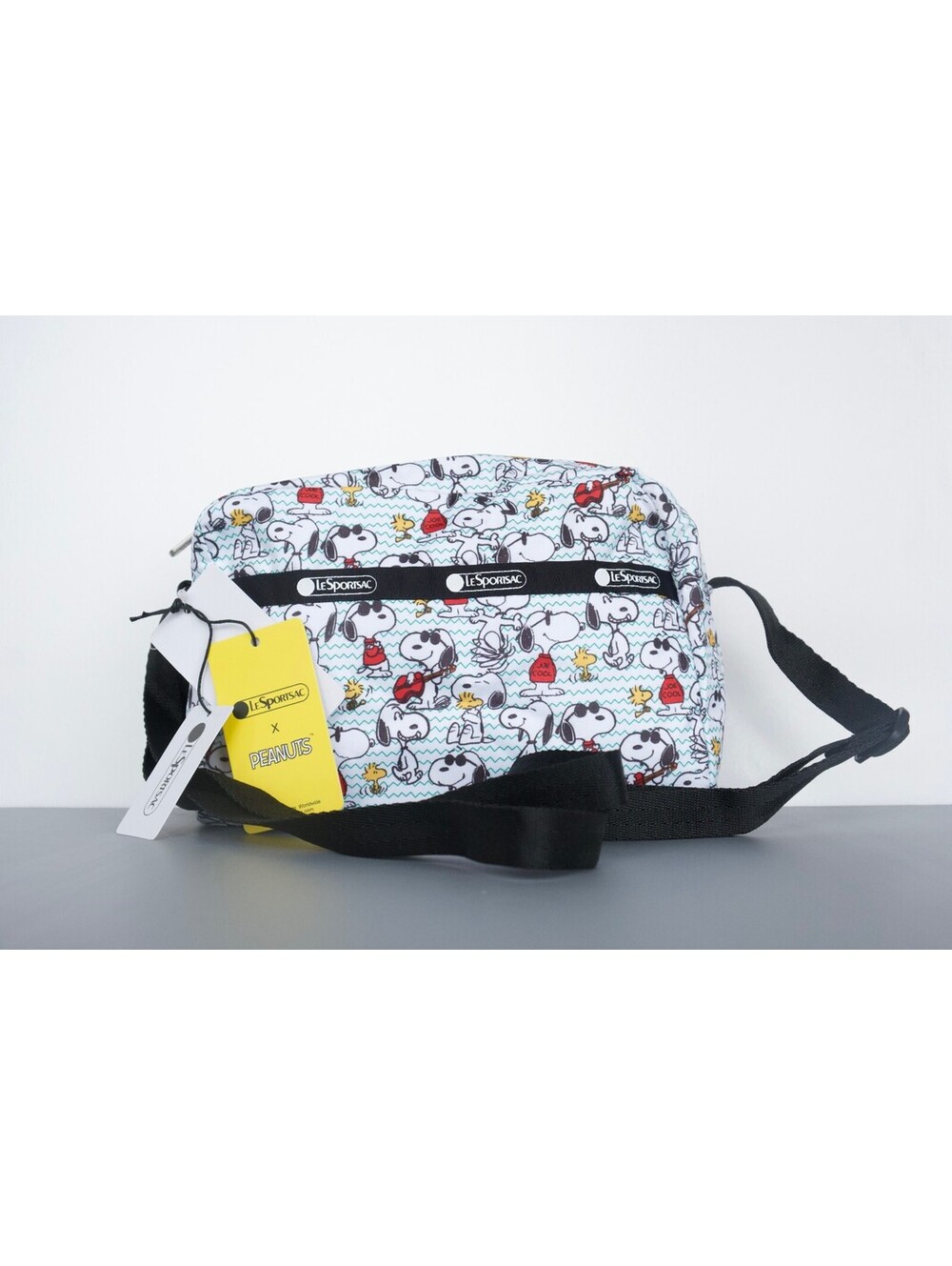 LeSportsac Daniel Crossbody Bag Snoopy Woodstock Peanuts Collaboration NWT